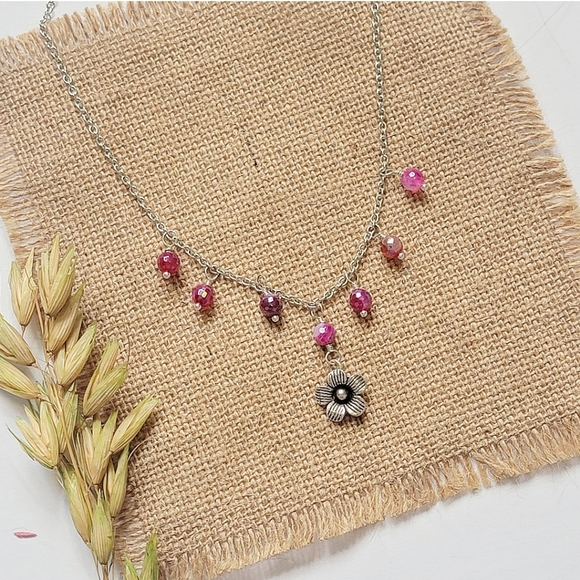 ARTISAN BOHO SILVER GEMSTONE FLOWER NECKLACE - Picture 1 of 4